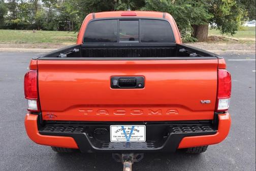 2017 Toyota Tacoma TRD Sport
