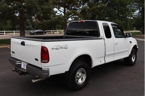 2002 Ford F-150 XLT