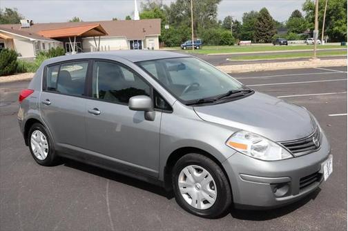 2012 Nissan Versa 1.8 S