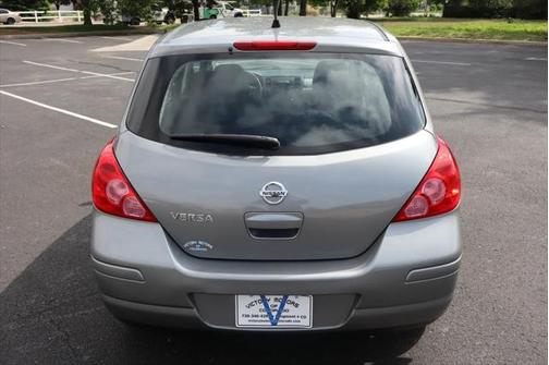 2012 Nissan Versa 1.8 S