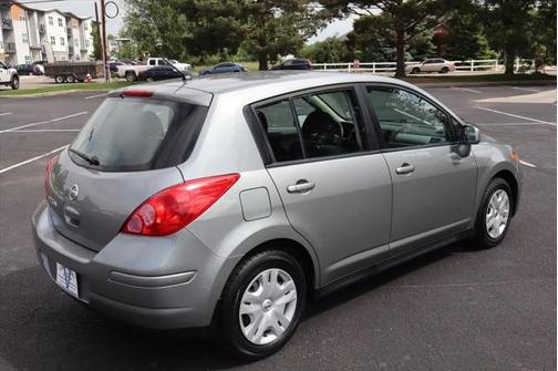 2012 Nissan Versa 1.8 S