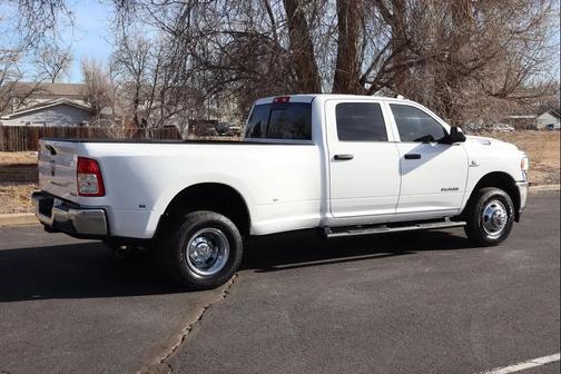 2020 RAM 3500 Tradesman Crew Cab 4x4 8' Box