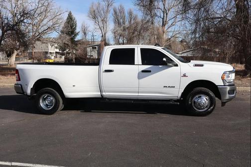 2020 RAM 3500 Tradesman Crew Cab 4x4 8' Box