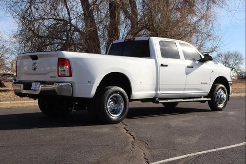 2020 RAM 3500 Tradesman Crew Cab 4x4 8' Box