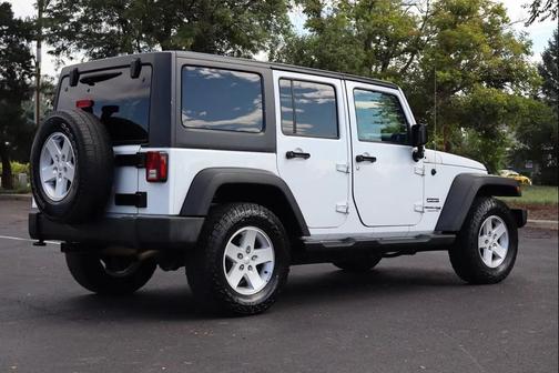 2018 Jeep Wrangler JK Unlimited Sport