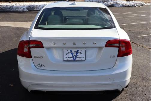 2015 Volvo S60 T5 Premier