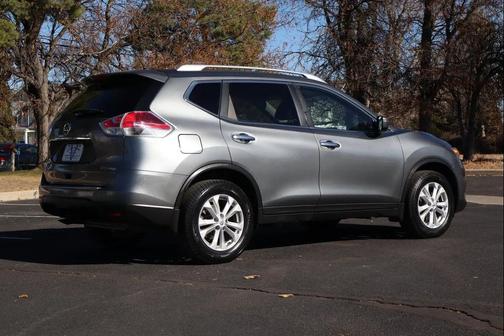 2015 Nissan Rogue SV