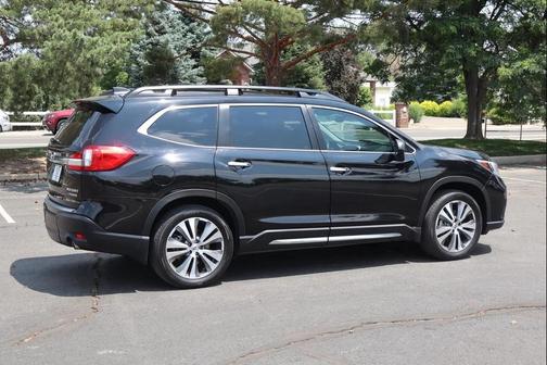 Crystal Black Silica 2019 Subaru Ascent Touring 7-Passenger