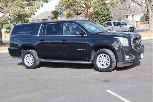 2016 GMC Yukon XL SLT