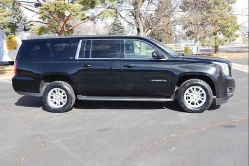 2016 GMC Yukon XL SLT