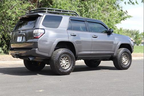 Magnetic Gray Metallic 2017 Toyota 4Runner SR5