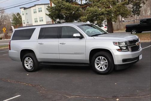 2019 Chevrolet Suburban LT