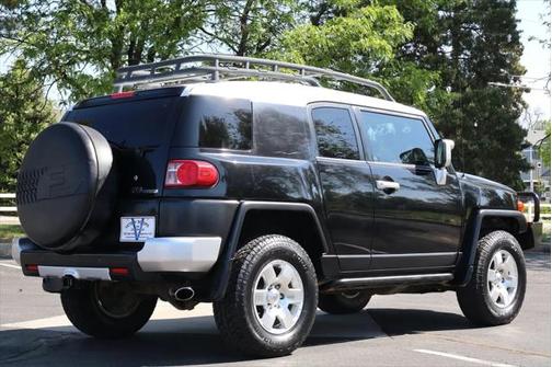 2007 Toyota FJ Cruiser Base