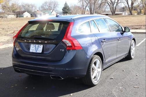 2015 Volvo V60 T5 Premier