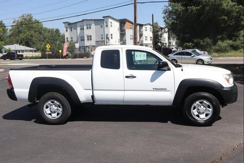 Super White 2015 Toyota Tacoma Base