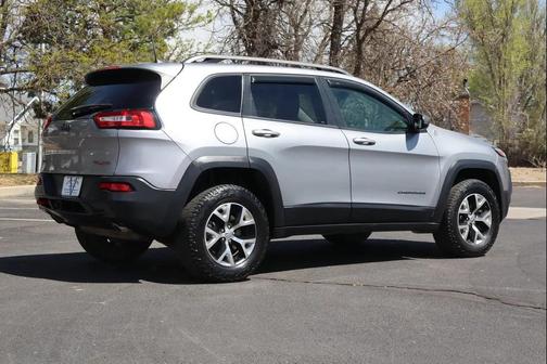 Billet Silver Metallic Clearcoat 2016 Jeep Cherokee Trailhawk