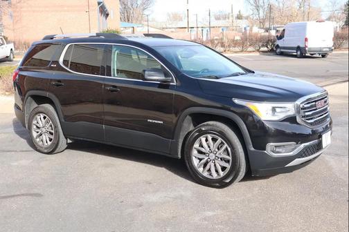2018 GMC Acadia SLE-2