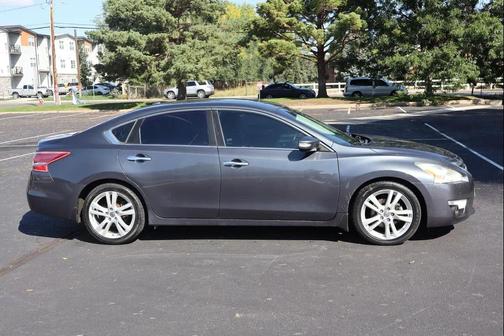 2013 Nissan Altima 3.5 SV
