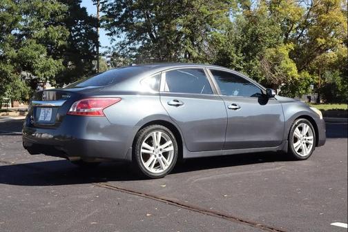 2013 Nissan Altima 3.5 SV