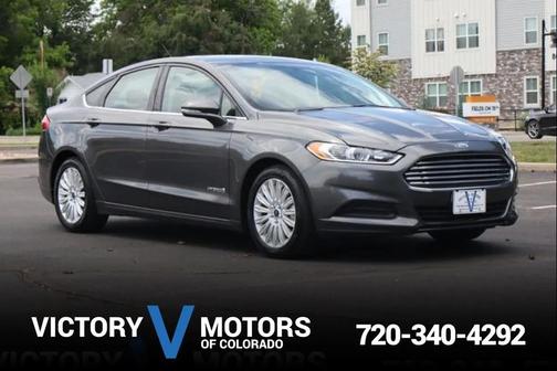 2016 Ford Fusion Hybrid SE