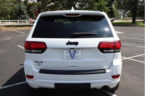 2018 Jeep Grand Cherokee Laredo E