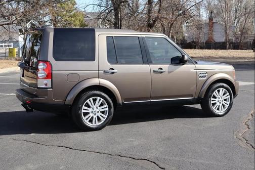 2010 Land Rover LR4 Base