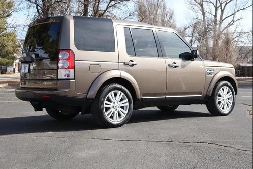 2010 Land Rover LR4 Base