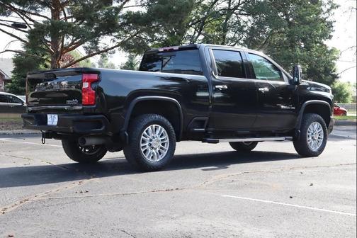 Black 2022 Chevrolet Silverado 3500 High Country
