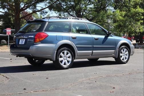 Blue 2006 Subaru Outback 2.5 i