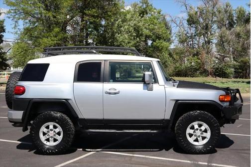 2007 Toyota FJ Cruiser Base