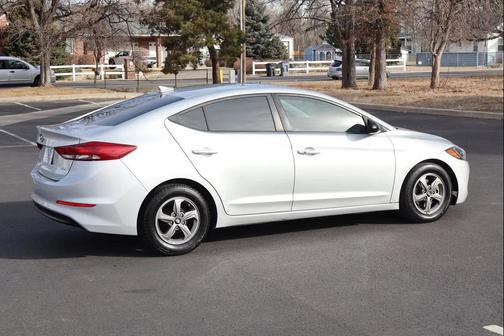2017 Hyundai ELANTRA Eco