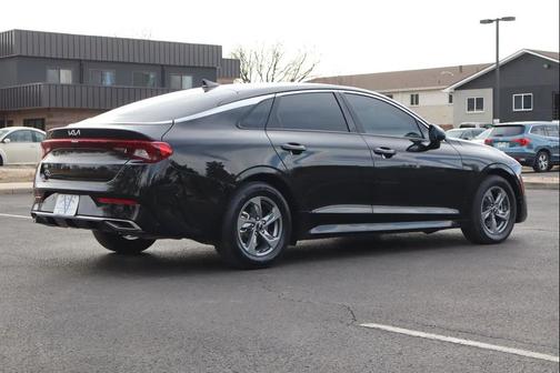 2023 Kia K5 LXS