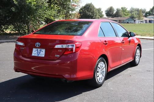 2012 Toyota Camry Hybrid LE