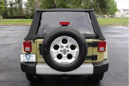 2013 Jeep Wrangler Unlimited Sahara