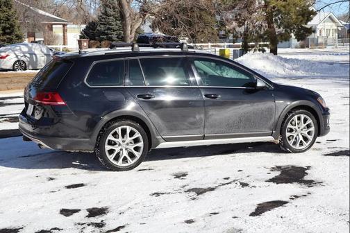 2017 Volkswagen Golf Alltrack TSI SEL