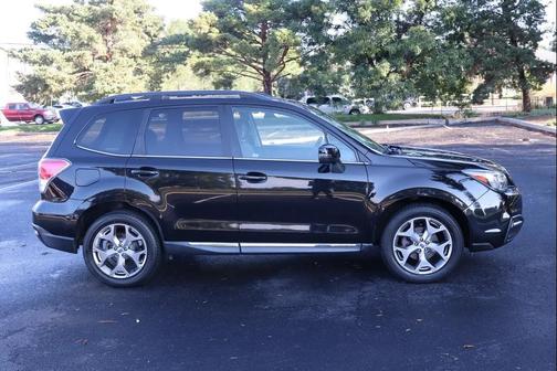 2017 Subaru Forester 2.5i Touring