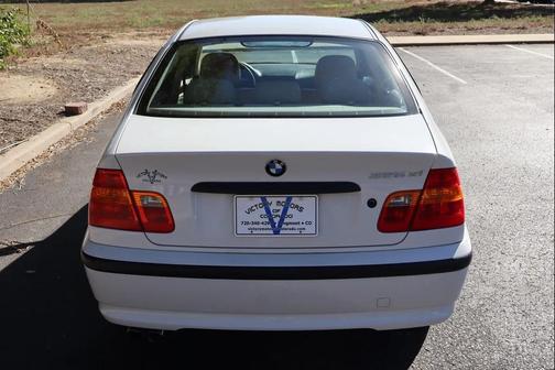 2003 BMW 325 