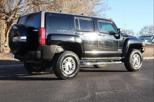 2006 Hummer H3 Base
