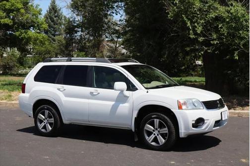 2011 Mitsubishi Endeavor SE