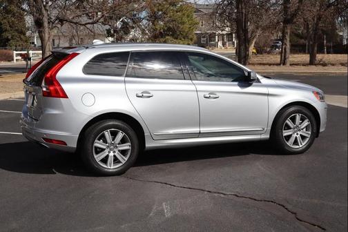 2016 Volvo XC60 T6