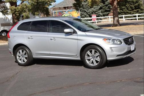 2016 Volvo XC60 T6
