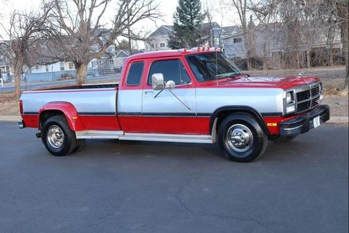 1993 Dodge D350 