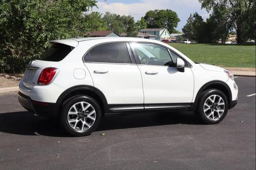 Bianco Gelato (White Clear Coat) 2016 FIAT 500X Trekking