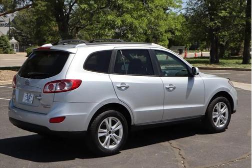 2011 Hyundai SANTA FE Limited