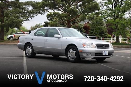 1999 Lexus LS 400 Base