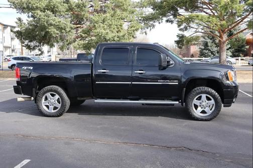 2014 GMC Sierra 2500 Denali
