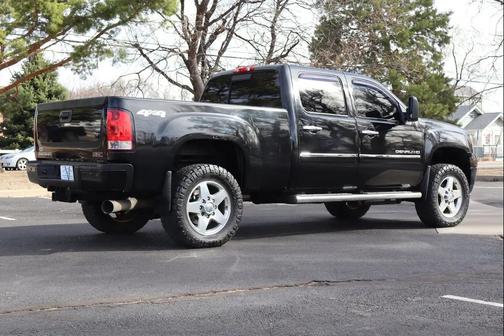 2014 GMC Sierra 2500 Denali