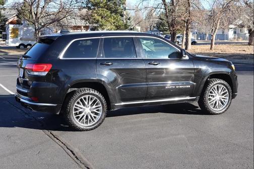 2018 Jeep Grand Cherokee Summit
