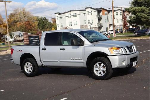 2009 Nissan Titan PRO-4X Crew Cab