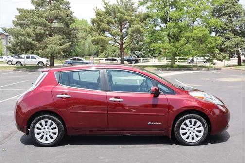 2017 Nissan Leaf S